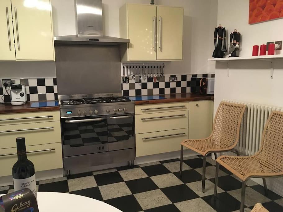 Stunning Large Victorian Maisonette With Sea View Deal Exterior foto